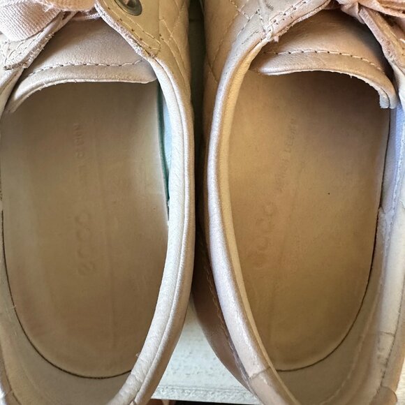 ECCO Blush Pink Quilted Sneakers-EUC - Picture 5 of 6